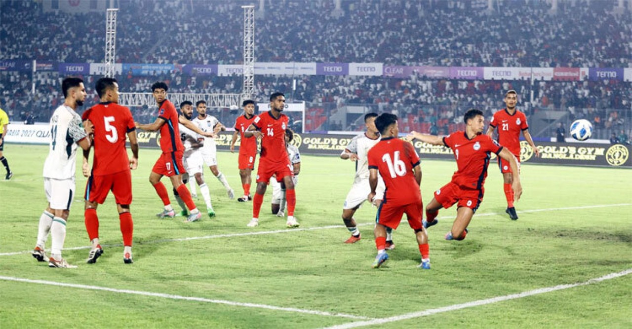 উৎসবে পানি ঢাললো সিঙ্গাপুর, হেরে গেলো হামজা-শামিতরা