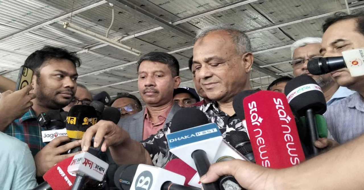 নির্বাচন নিয়ে কোনো ষড়যন্ত্র কাজে আসবে না : স্বরাষ্ট্র উপদেষ্টা