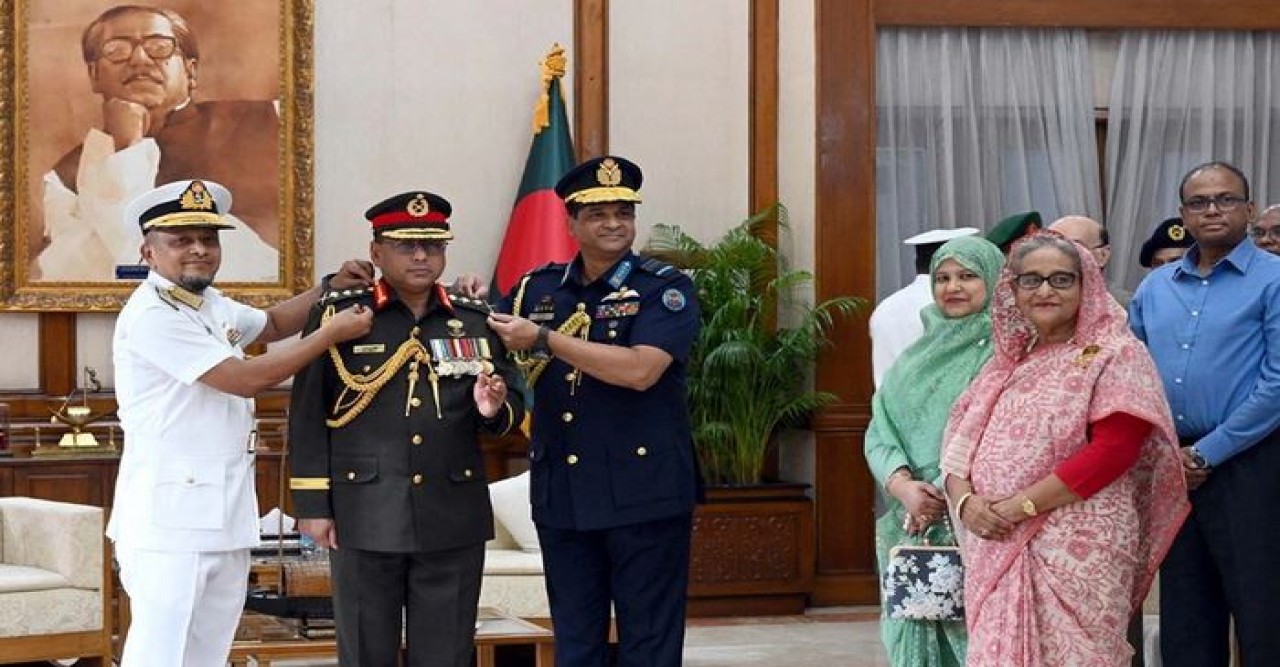 মিয়ানমারের সঙ্গে রোহিঙ্গা ছাড়া কোনো ইস্যু নেই-নতুন সেনাপ্রধান জেনারেল ওয়াকার-উজ-জামান