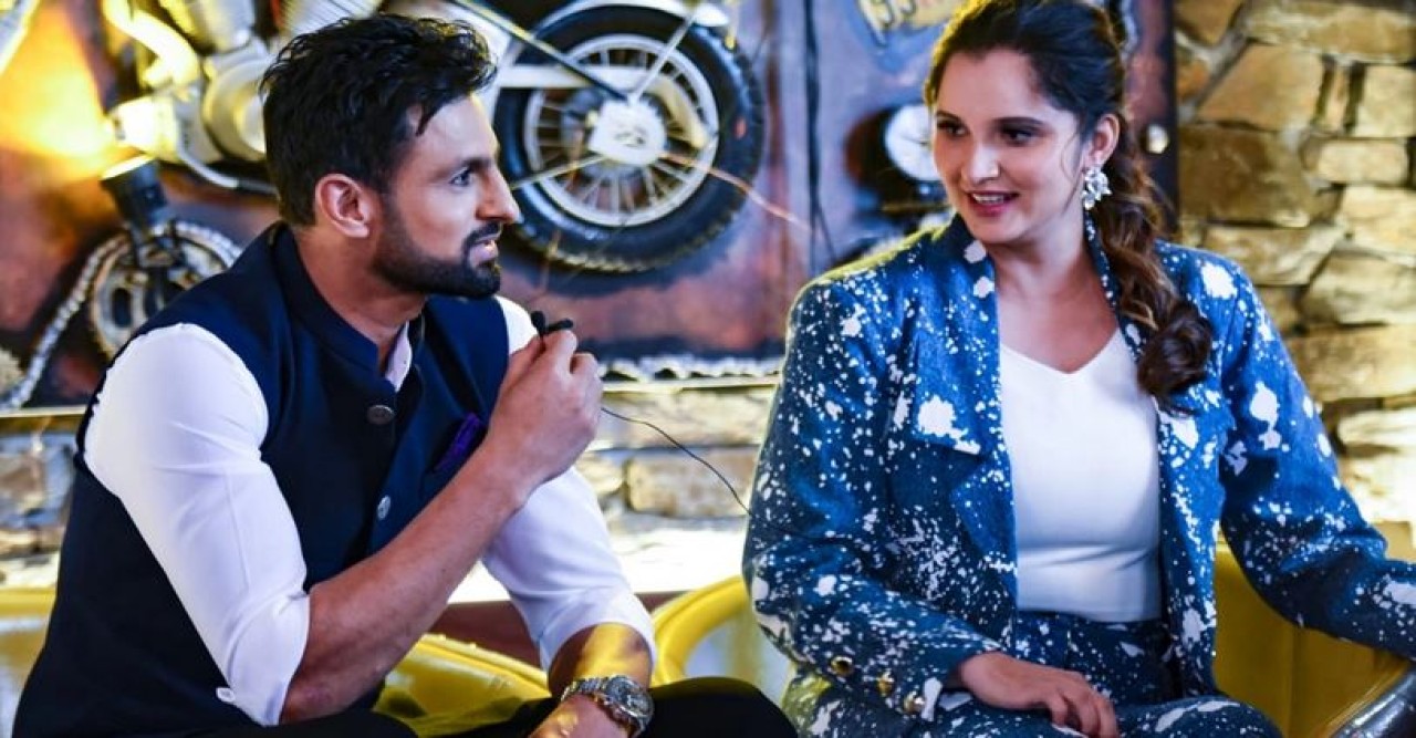 বিচ্ছেদের গুঞ্জনে পানি ঢাললেন শোয়েব মালিক