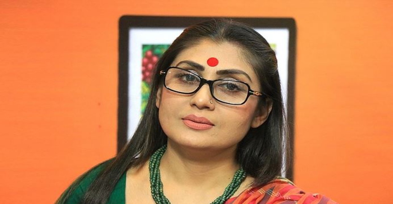 ‘সমকামিতা’ প্রসঙ্গে যা বললেন বন্যা মির্জা