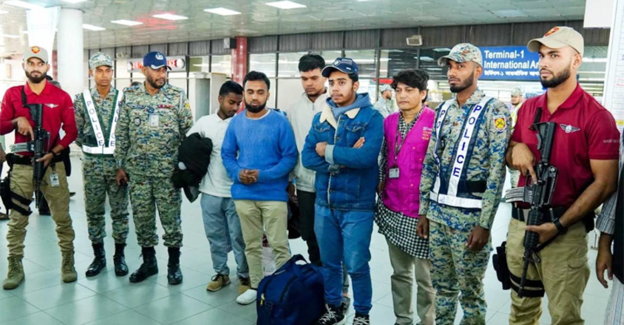 লিবিয়ায় পাচারের পর নির্যাতন, ‘মৃত্যুকূপ’ থেকে ফিরলেন ৫ বাংলাদেশি