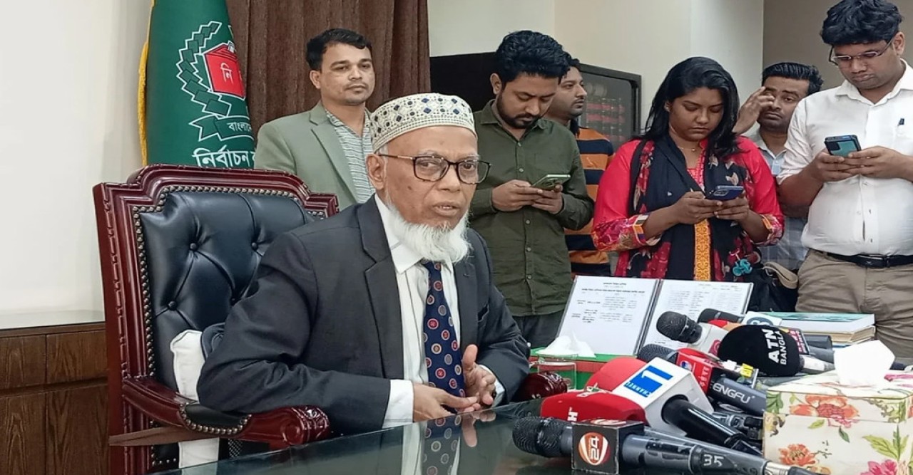 নির্বাচনী দায়িত্বে আচরণবিধি প্রতিপালনে ব্যর্থ হলে ব্যবস্থা : ইসি মাছউদ