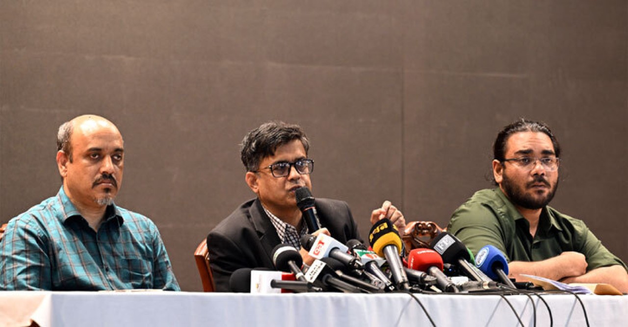 আইন সংশোধন: পরিত্যক্ত বাড়ি নিজ নামে নামজারি করা যাবে