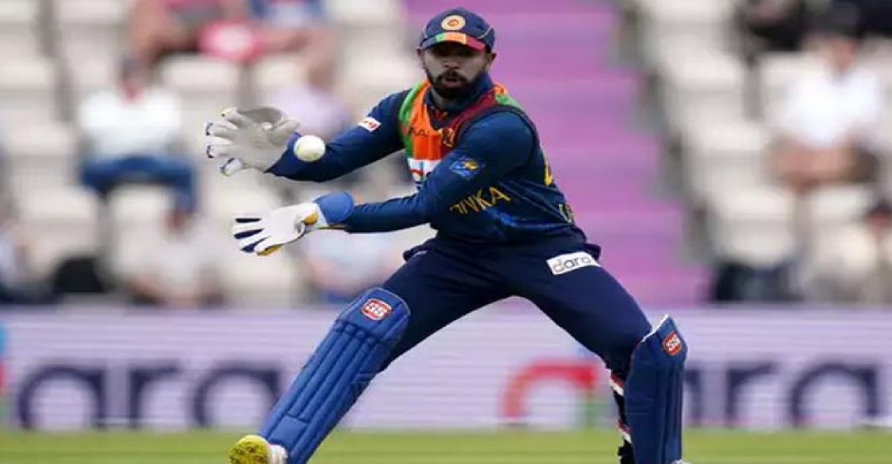 অনির্দিষ্টকাল নিষিদ্ধ ডিকভেলা