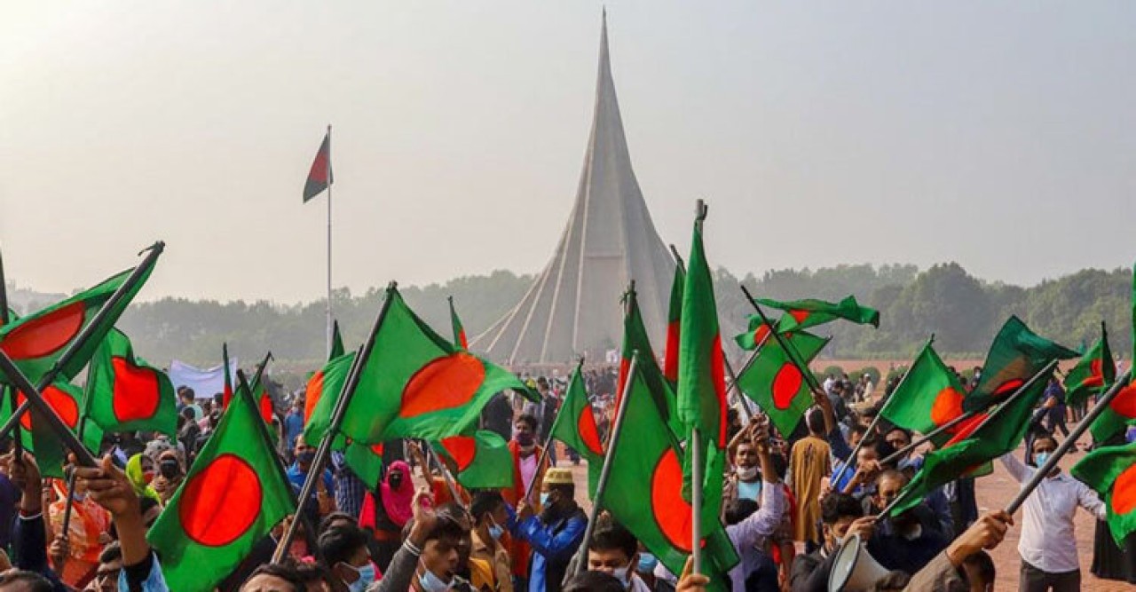 বিজয়ের ৫৩ বছরেও ‘অপূর্ণতা’