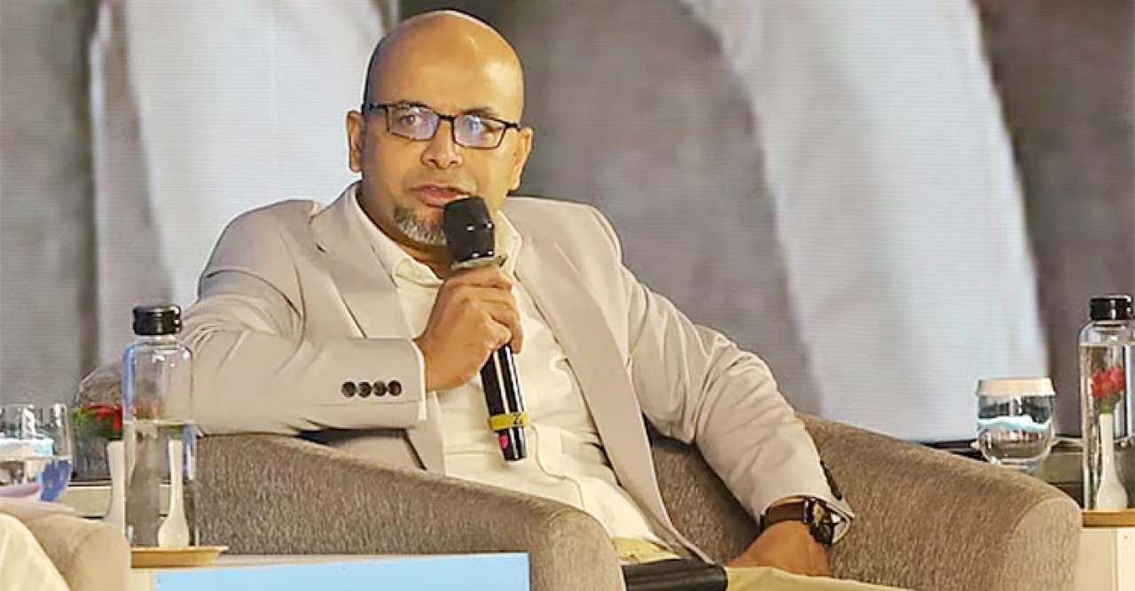 ‘প্রধান উপদেষ্টা পদত্যাগ করবেন না’ স্ট্যাটাস আমার ব্যক্তিগত মতামত