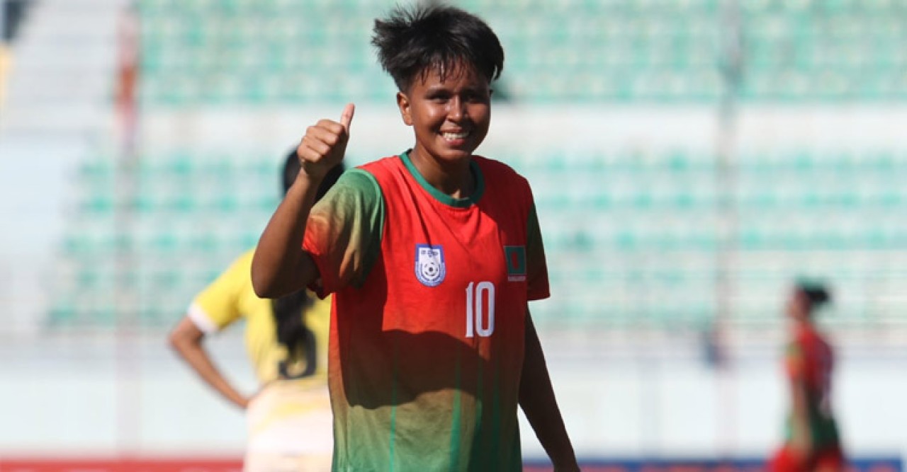 তহুরার হ্যাটট্রিক, ভুটানকে ৭ গোলে উড়িয়ে ফাইনালে বাংলাদেশ