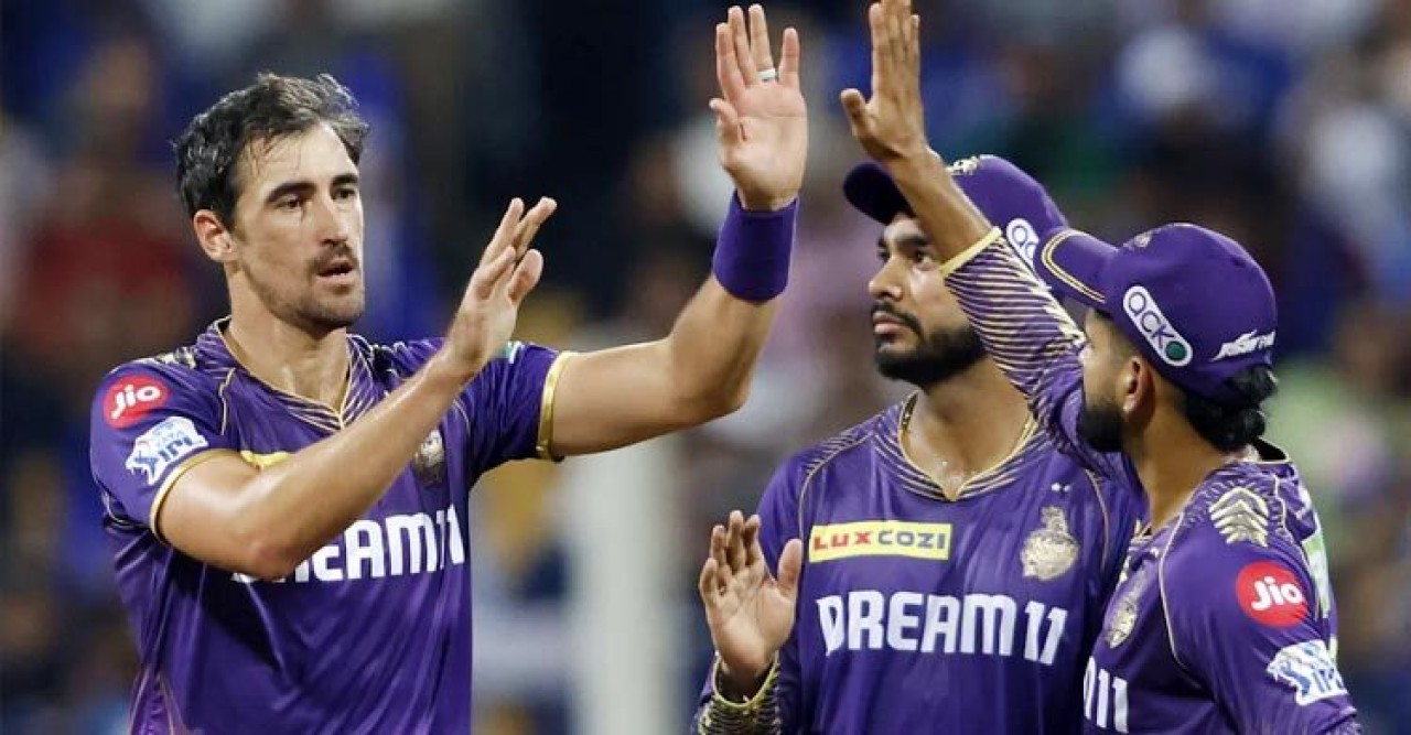১২ বছর পর ঘরের মাঠে কলকাতার কাছে হারলো মুম্বাই