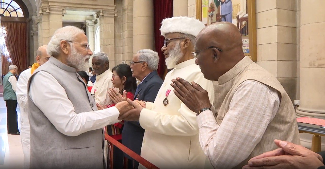 এবার ভারতে ১০৬ জন পদ্ম পুরস্কারে ভূষিত হয়েছেন।
