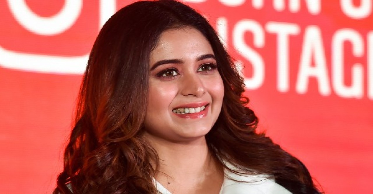 অন্যের রান্নাঘরে যৌনতা, অকপট স্বীকারোক্তি ঋতাভরীর