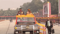 পিলখানায় প্রধানমন্ত্রী, প্যারেড পরিদর্শন