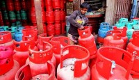 ফের দাম বাড়ল এলপিজির, সন্ধ্যা থেকে কার্যকর