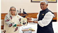 প্রধানমন্ত্রীর সঙ্গে দেখা করলেন আজমত উল্লা