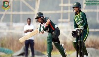 পাকিস্তানকে হারিয়ে ফাইনালে শ্রীলঙ্কাকে পেল বাংলাদেশ
