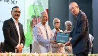 মাতৃভাষার জন্য জীবন দেওয়ার ঘটনা পৃথিবীর ইতিহাসে নজিরবিহীন - প্রধান উপদেষ্টা