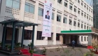ছবিসহ ব্যানার টানানোয় ক্ষুব্ধ স্বরাষ্ট্রমন্ত্রী, অতঃপর...