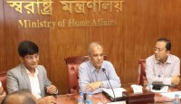 আইনশৃঙ্খলা বাহিনীকে আরো সতর্ক থাকার নির্দেশ স্বরাষ্ট্র উপদেষ্টার