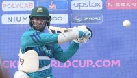 ছক্কায় উড়ে গেল সাকিবকে নিয়ে সংশয়