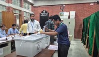 জাকসু নির্বাচনে ভোটগ্রহণ শুরু, ক্যাম্পাসে কড়া নিরাপত্তা