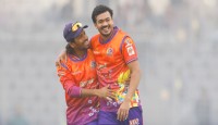 টানা দুই জয়ের পর খুলনার হার, জয়ে ফিরলো রাজশাহী