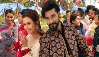 উৎসবের রঙ ছড়ালেন সজল-নুসরাত