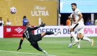 ৬ গোলের বিশাল জয়ে শেষ ষোলোতে ম্যানসিটি