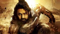 প্রভাসের শেষ দুই ছবি ফ্লপ, মুক্তি পেছাচ্ছে ‘কল্কি ২৮৯৮ এডি’র