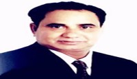 "তোরা ভোগের পাত্র ফেলরে ছুঁড়ে ত্যাগের তরে হৃদয় বাঁধ"