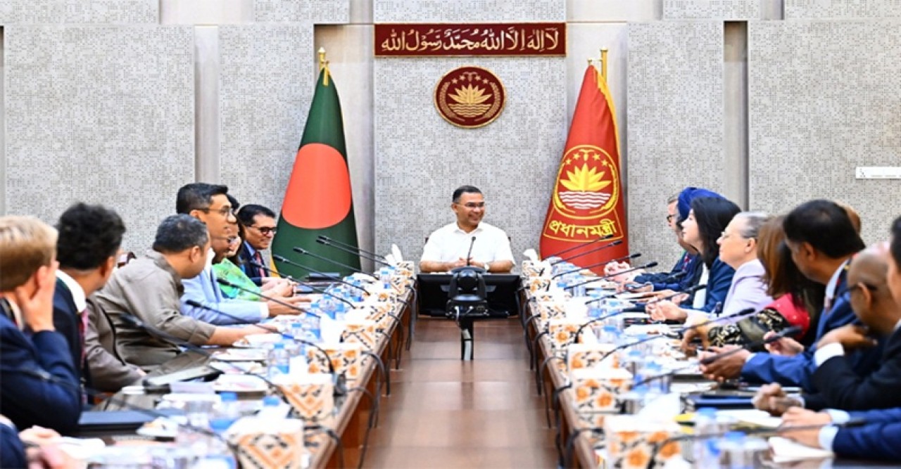 PM Urges US Companies to Invest Confidently and Build Long-Term Businesses in Bangladesh