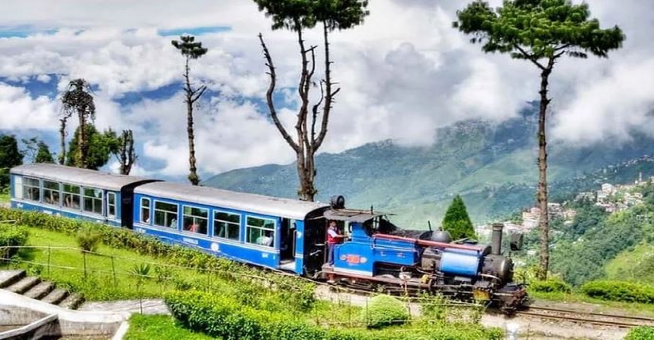 দার্জিলিংয়ে পর্যটকদের জন্য ফের চালু হলো কর