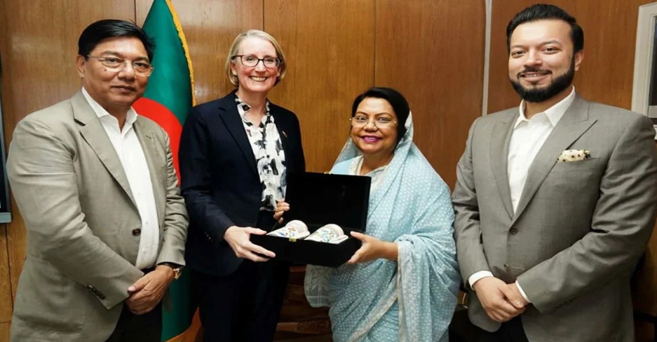 বেসামরিক বিমান খাতের উন্নয়নে আগ্রহ যুক্তরাজ্যের