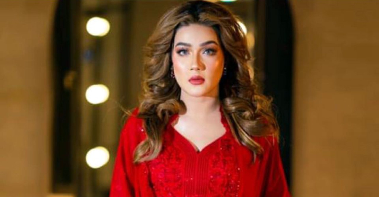 মাহি বললেন, ‘আমি আছি, মরিনাই রে ভাই’