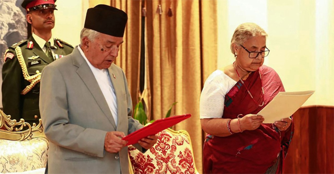 নেপালের প্রধানমন্ত্রী হিসেবে শপথ নিয়ে ইতিহাস গড়লেন সুশীলা কার্কি