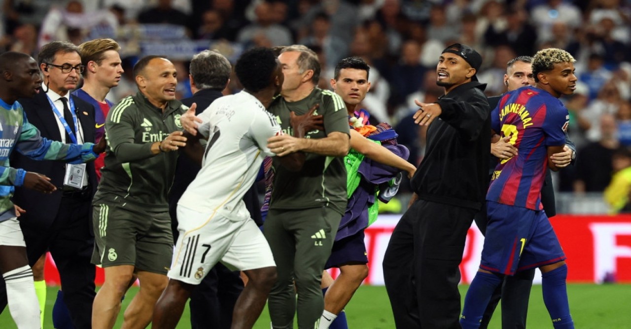 এল ক্লাসিকোতে ইয়ামালের সঙ্গে উত্তেজনা নিয়ে মুখ খুললেন ভিনিসিয়ুস