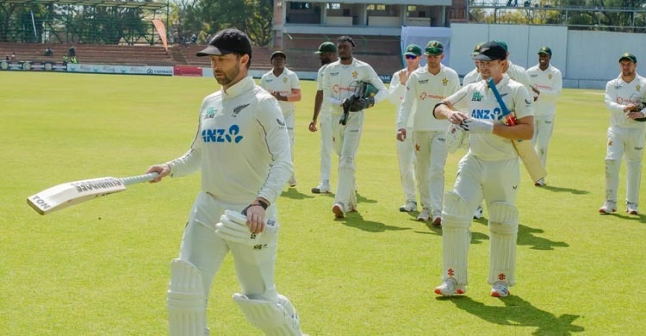 কনওয়ে, নিকোলস ও রাবিন্দ্রার সেঞ্চুরি, নিউজিল্যান্ডের রেকর্ড