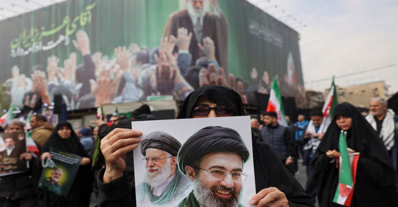 ইরানি শাসনব্যবস্থা পতনের কোনো লক্ষণ দেখছে না মার্কিন গোয়েন্দারা