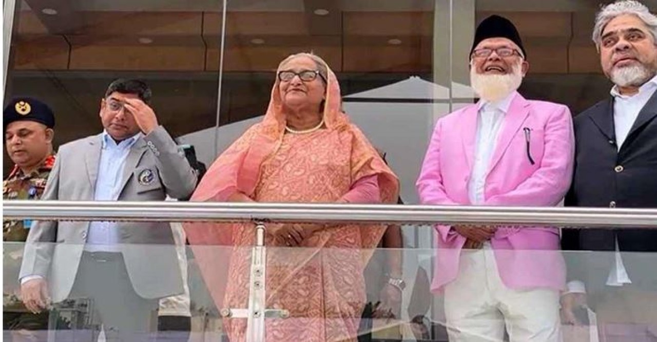 সময় পেলে ফুটবল খেলা দেখি : প্রধানমন্ত্রী