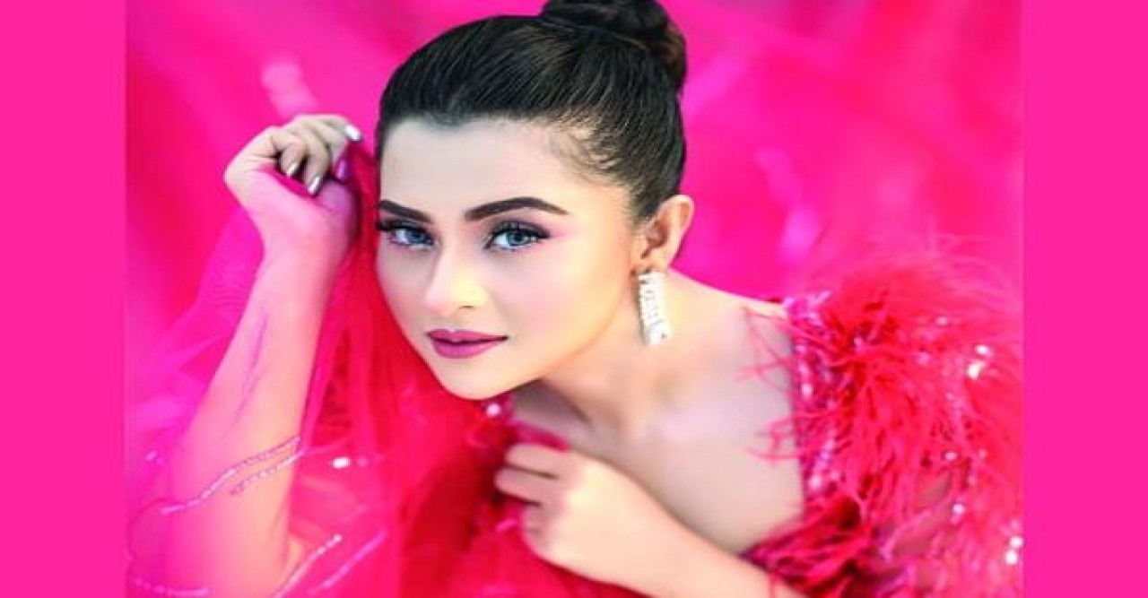 ইদানীং মেয়েরাই মেয়েদের নিয়ে বেশি ট্রল করছে : বুবলী