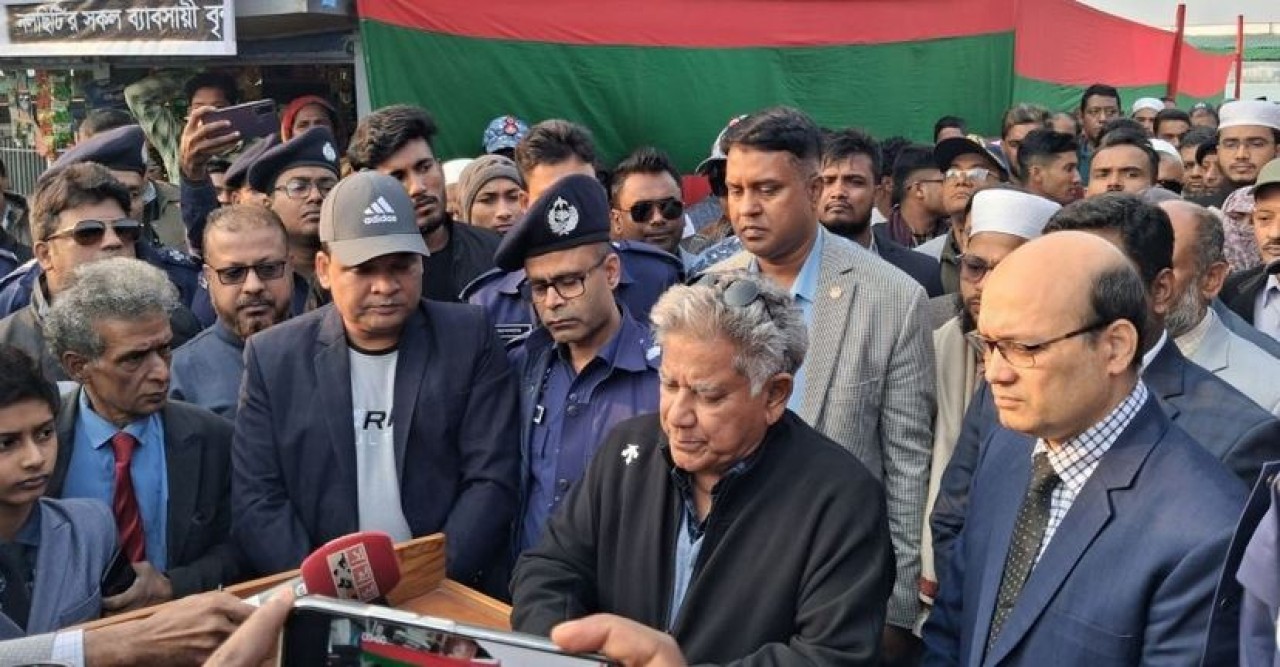 ওসমান হাদি এখন সারা বিশ্বের: সাখাওয়াত