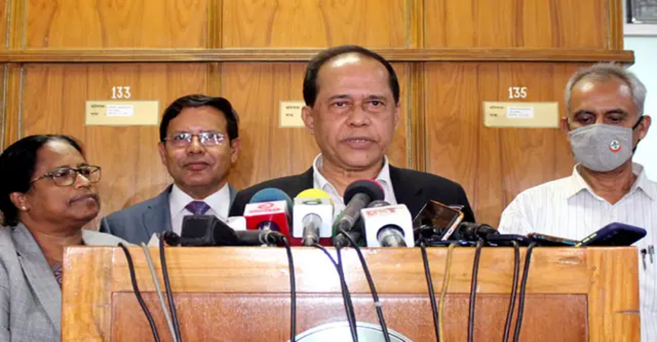 উপনির্বাচনে ১৫-২০ শতাংশ ভোট পড়েছে : সিইসি