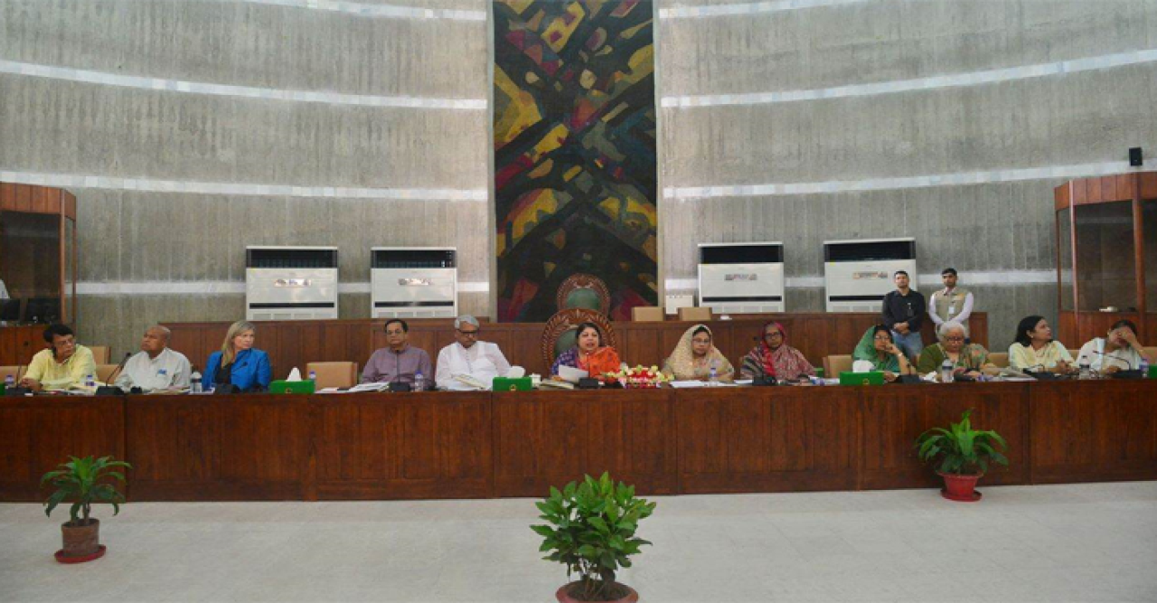 লিঙ্গ সমতায় নারীর সুস্বাস্থ্য ও সুশিক্ষা নিশ্চিত করতে হবে: স্পিকার