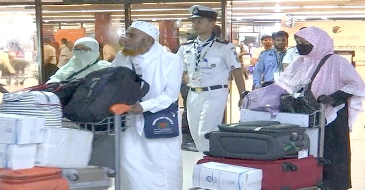 দেশে ফিরেছেন ৪৮ হাজার ৬৫৬ জন হাজি, মৃত্যু ১০৩ জনের