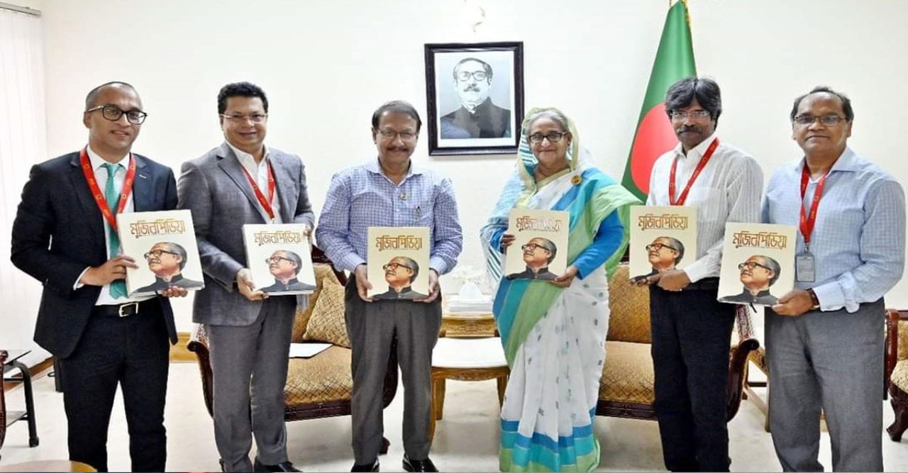 ‘মুজিবপিডিয়া’র মোড়ক উন্মোচন করলেন প্রধানমন্ত্রী