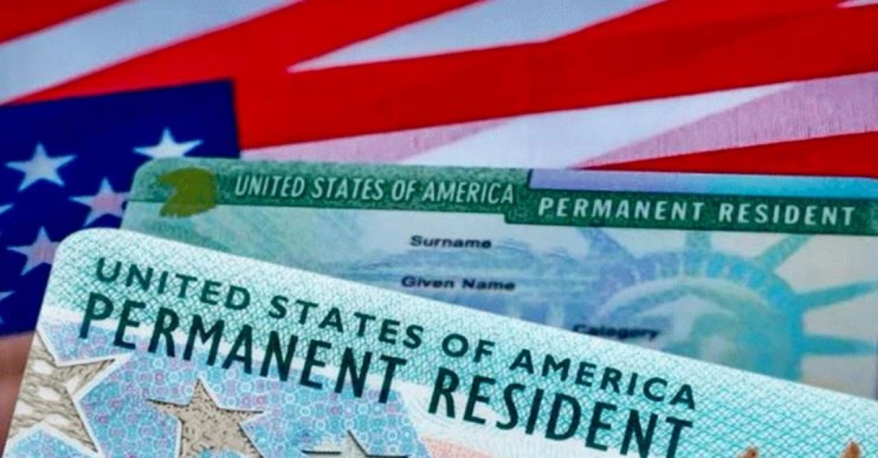গ্রিনকার্ডধারীদের যুক্তরাষ্ট্রে নিয়মিত থাকার প্রমাণ দেখাতে হবে