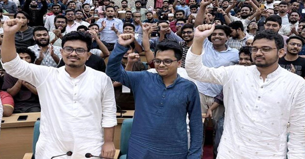 ডাকসুর ভিপি সাদিক, জিএস ফরহাদ