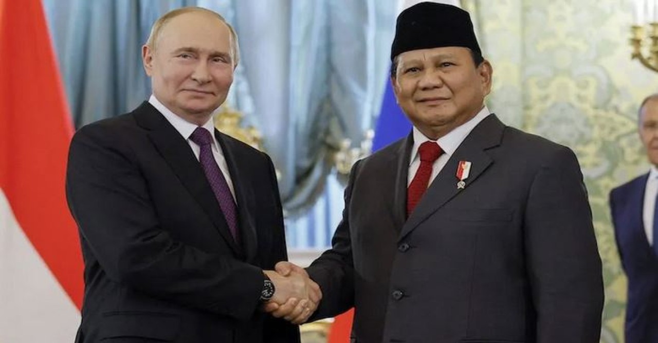 রাশিয়া-ইন্দোনেশিয়ার মহড়া পররাষ্ট্রনীতি পরিবর্তনের ইঙ্গিত?