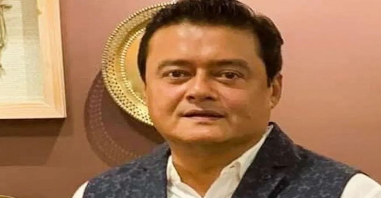বাংলাদেশে শাশ্বত চট্টোপাধ্যায়, আসছে ‘গুলমোহর’