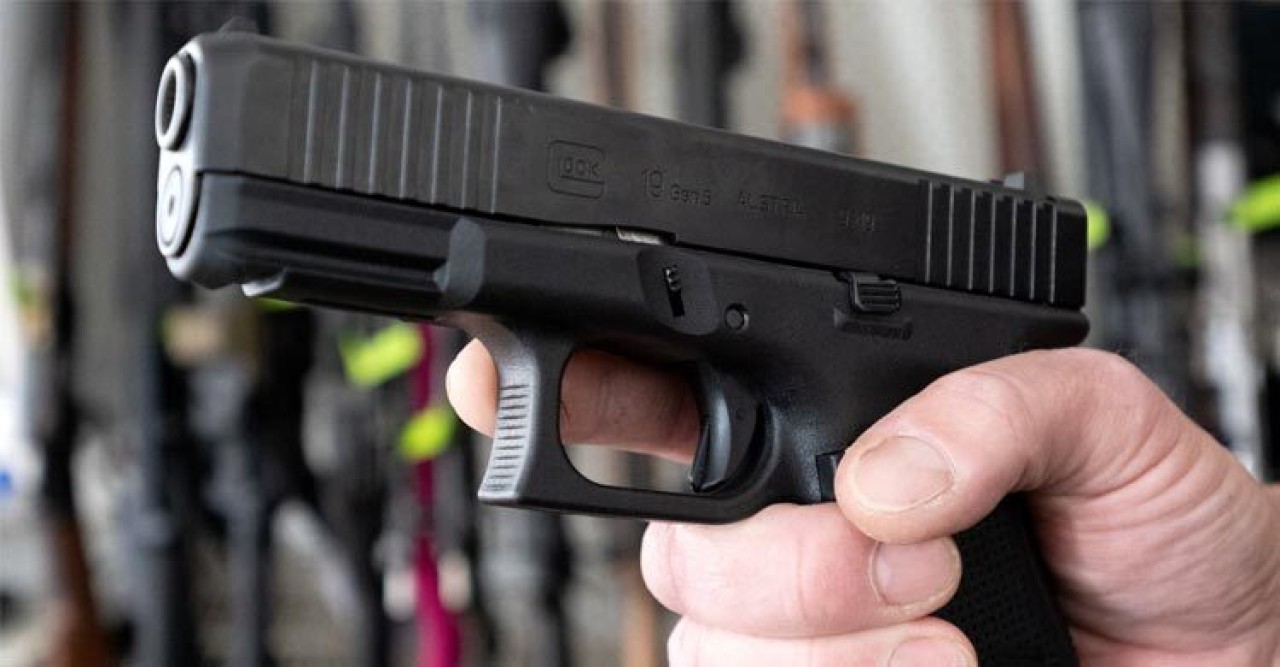 ইউক্রেনের শীর্ষ গোয়েন্দা কর্মকর্তাকে গুলি করে হত্যা