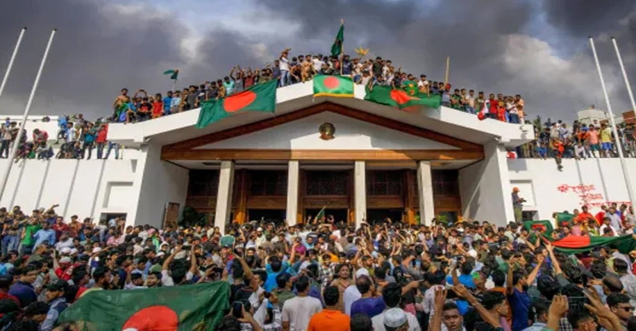 জুলাইযোদ্ধাদের দায়মুক্তি ও সুরক্ষা আইনের অধ্যাদেশ অনুমোদন